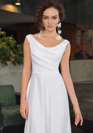 Свадебное платье ММ 0847-M69538 - Салон свадебных и вечерних платьев для современных невест MegaDay...