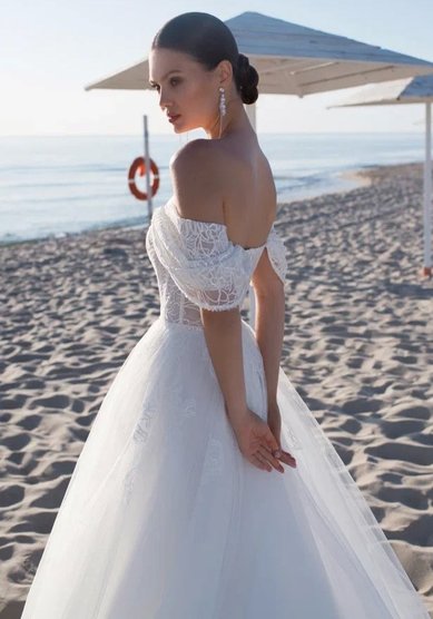 Свадебное платье К 0497-M69597 - Салон свадебных и вечерних платьев для современных невест MegaDay...