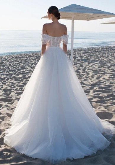 Свадебное платье К 0497-M69597 - Салон свадебных и вечерних платьев для современных невест MegaDay...