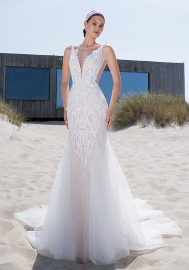 Свадебное платье К 0499-M69599 - Салон свадебных и вечерних платьев для современных невест MegaDay...