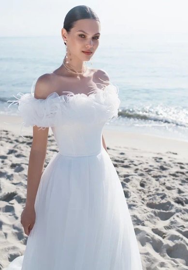 Свадебное платье К 0501-M69601 - Салон свадебных и вечерних платьев для современных невест MegaDay...