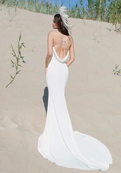 Свадебное платье К 0502-M69602 - Салон свадебных и вечерних платьев для современных невест MegaDay...