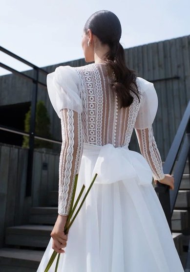 Свадебное платье К 0504-M69604 - Салон свадебных и вечерних платьев для современных невест MegaDay...