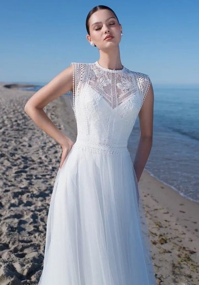 Свадебное платье К 0514-M69614 - Салон свадебных и вечерних платьев для современных невест MegaDay...