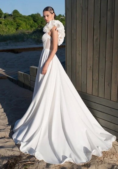 Свадебное платье К 0519-M69620 - Салон свадебных и вечерних платьев для современных невест MegaDay...