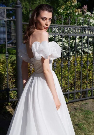 Свадебное платье ММ 0874-M69734 - Салон свадебных и вечерних платьев для современных невест MegaDay...