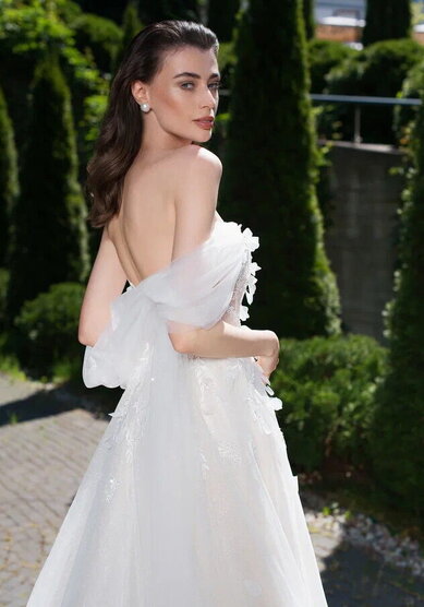 Свадебное платье ММ 0882-M69752 - Салон свадебных и вечерних платьев для современных невест MegaDay...