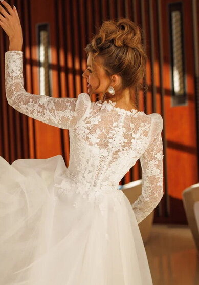 Свадебное платье ST 1238-M69768 - Салон свадебных и вечерних платьев для современных невест MegaDay...