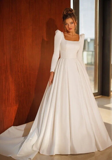 Свадебное платье https://mega-day.ru/dress/svad-M69770 - Салон свадебных и вечерних платьев для современных невест MegaDay...