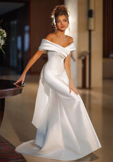 Свадебное платье ST 1248-M69778 - Салон свадебных и вечерних платьев для современных невест MegaDay...