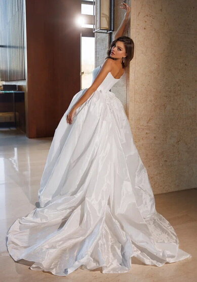 Свадебное платье ST 1249-M69779 - Салон свадебных и вечерних платьев для современных невест MegaDay...