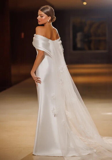 Свадебное платье ST 1251-M69781 - Салон свадебных и вечерних платьев для современных невест MegaDay...