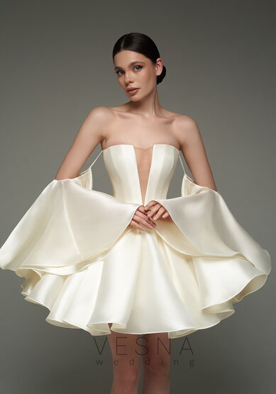 Свадебное платье Эйприл крем-V69823 - Свадебный салон Vesna (Москва)