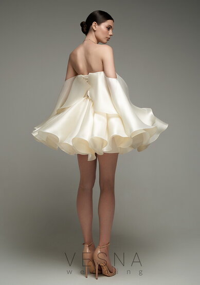 Свадебное платье Эйприл крем-V69862 - Свадебный салон Vesna (Москва)