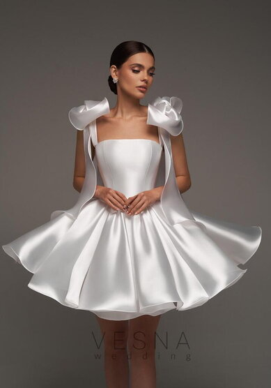 Свадебное платье Ника Силк Вайт-V70050 - Свадебный салон Vesna (Москва)
