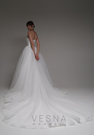 Свадебное платье Элиф Вайт-V70061 - Свадебный салон Vesna (Москва)