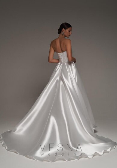 Свадебное платье Шадэ Силк-V70080 - Свадебный салон Vesna (Москва)
