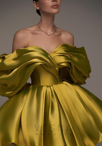 Вечернее платье Рафаэлла Голд-V70850 - Свадебный салон Vesna (Москва)