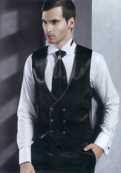 Свадебный мужской костюм Л1439 - Салон мужских костюмов ЛЕОН