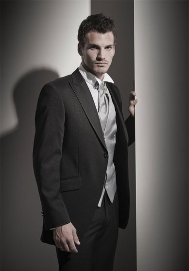 Свадебный мужской костюм GR Art.6138-B520 - Салон костюмов BAGGI