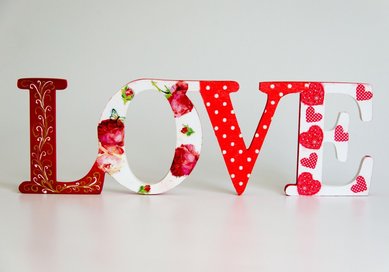 Слово LOVE декупаж В20731 - Салон свадебных аксессуаров Все для свадьбы