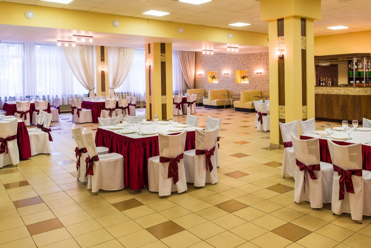 Банкетный зал. Кафе. Столовая. Добрая трапеза