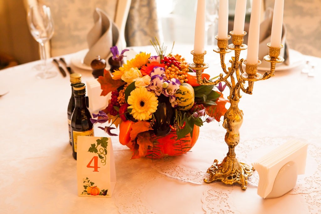 Оформление гостевого стола.