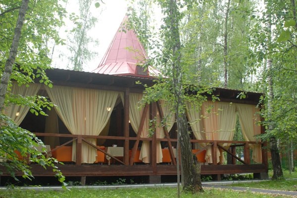 Загородный клуб Айвенго